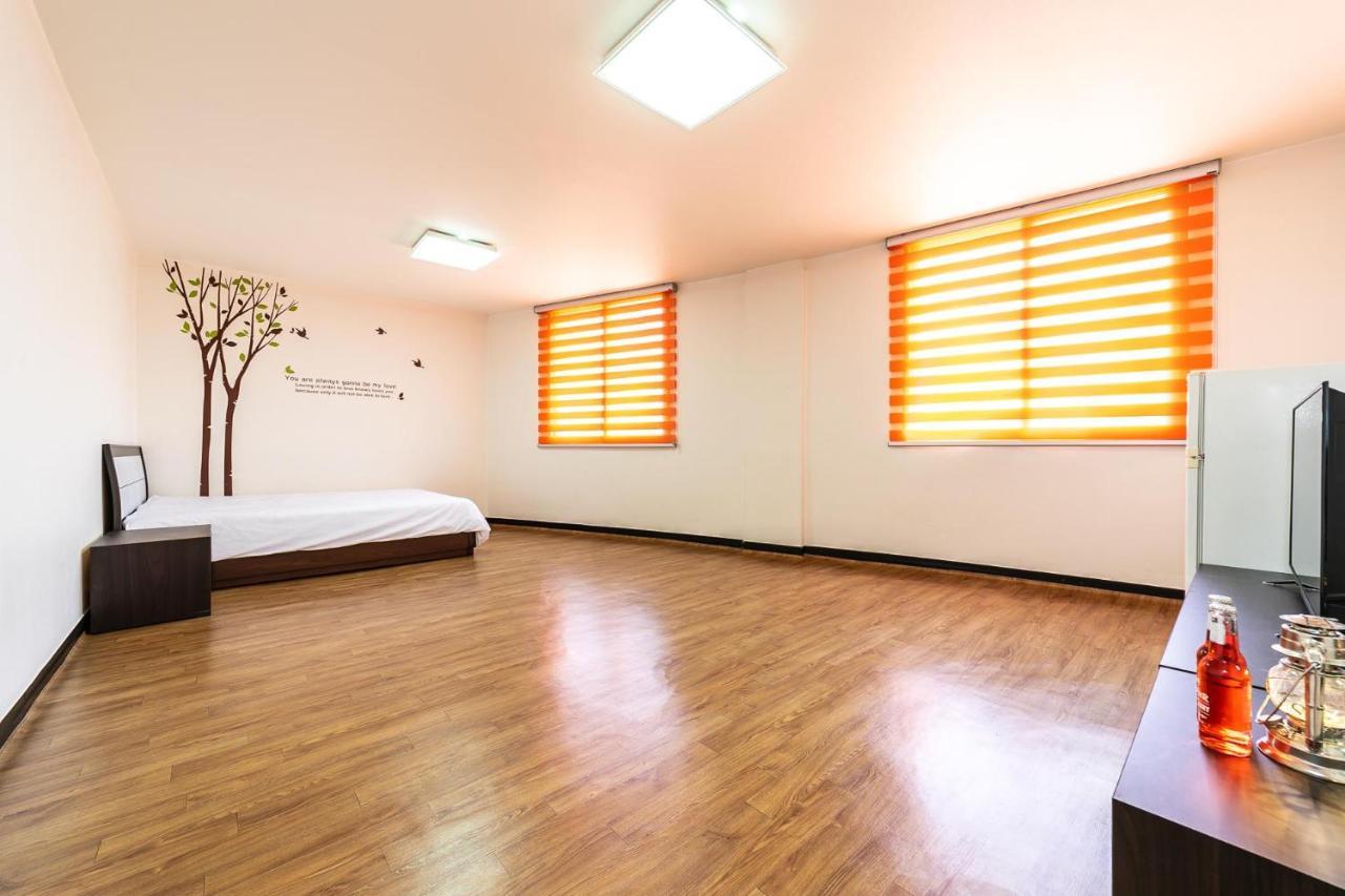 Hooni Guest House & Motel Gurye Ngoại thất bức ảnh