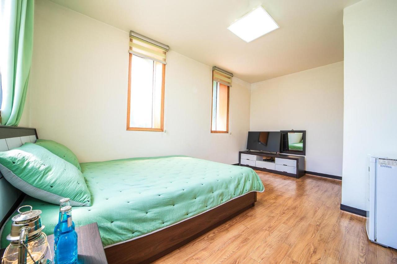 Hooni Guest House & Motel Gurye Ngoại thất bức ảnh